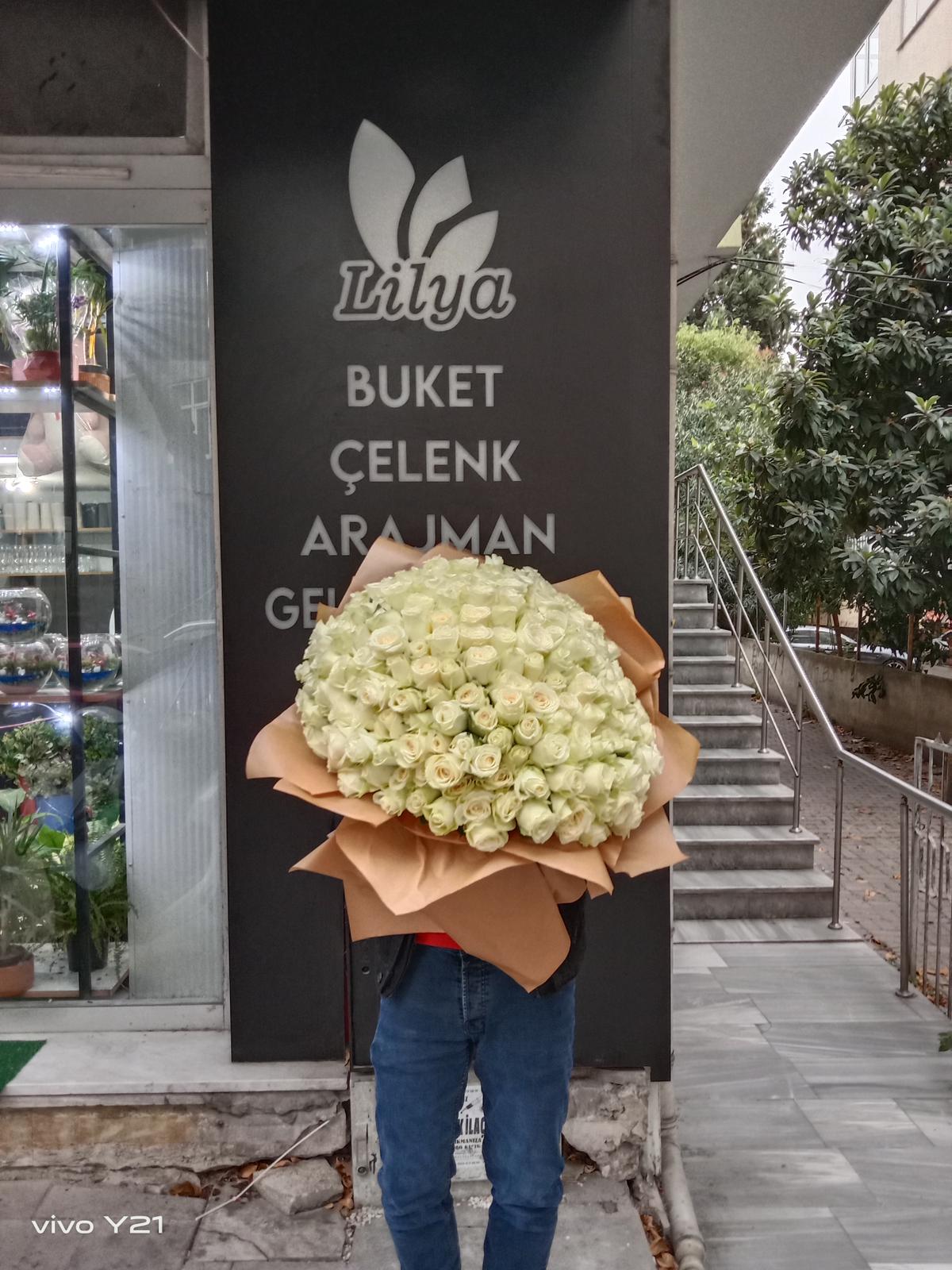 200 �thal Beyaz G�l